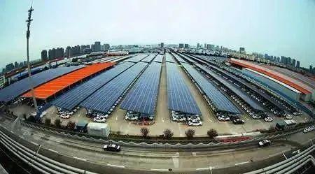 国务院正式发布《新能源汽车产业发展规划》，鼓励光伏车棚建设！